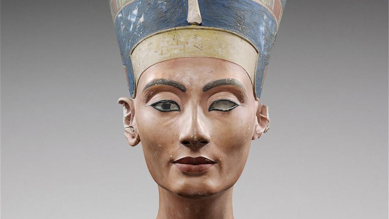 Nefertiti, la Gran Esposa Real de Akhenatón: vida y misterios