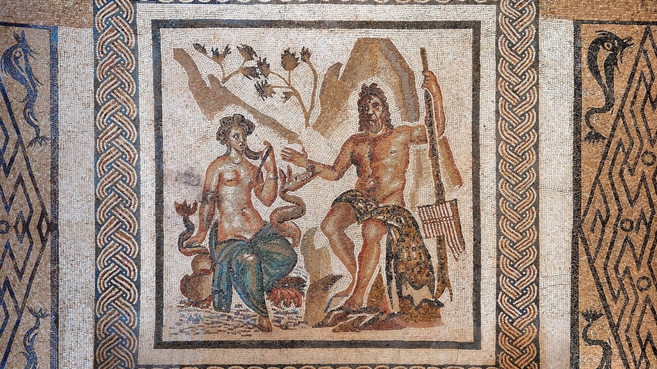 reportajes-y-fotograf-as-de-mosaico-romano-en-national-geographic-historia