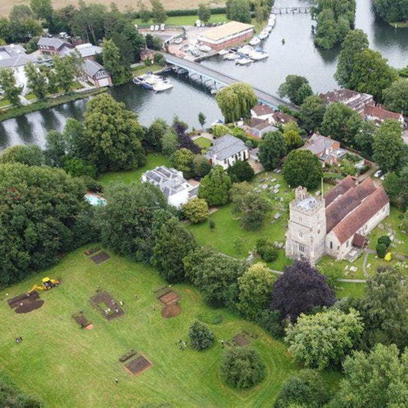 Localizan la probable ubicación de la tumba de la reina Cynethryth de Mercia