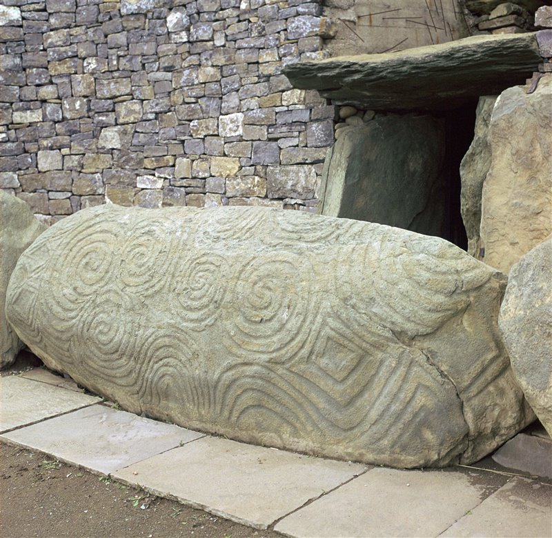 Así es Newgrange, el enigmático monumento más antiguo que las pirámides de  Egipto