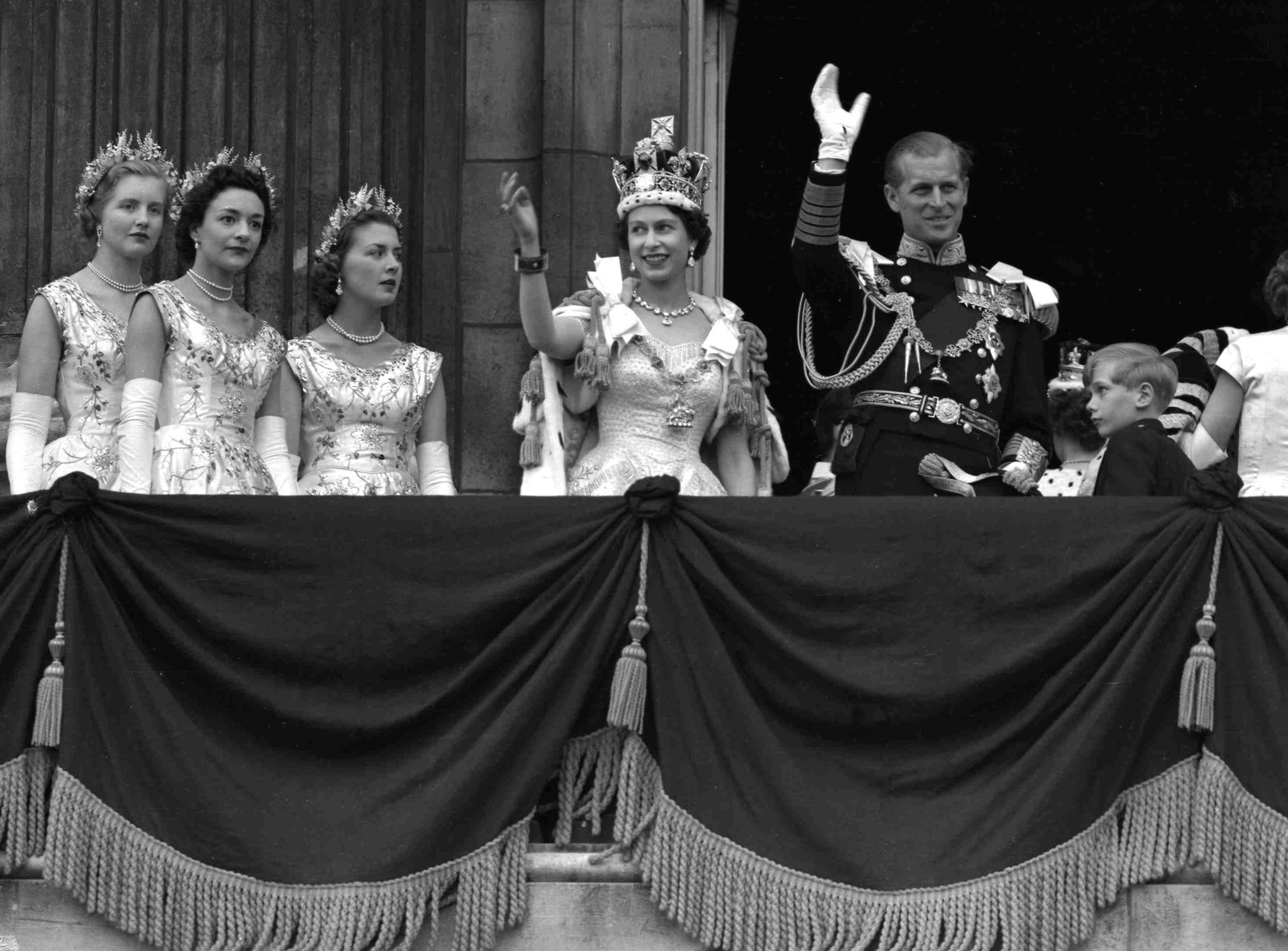 La coronación de Isabel II del Reino Unido, la reina de medio mundo