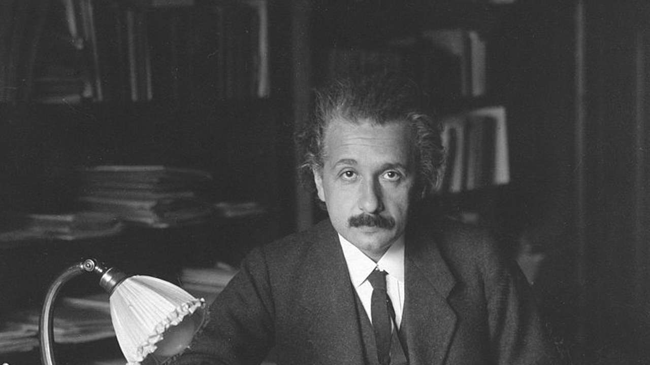 10 frases de Albert Einstein para la historia