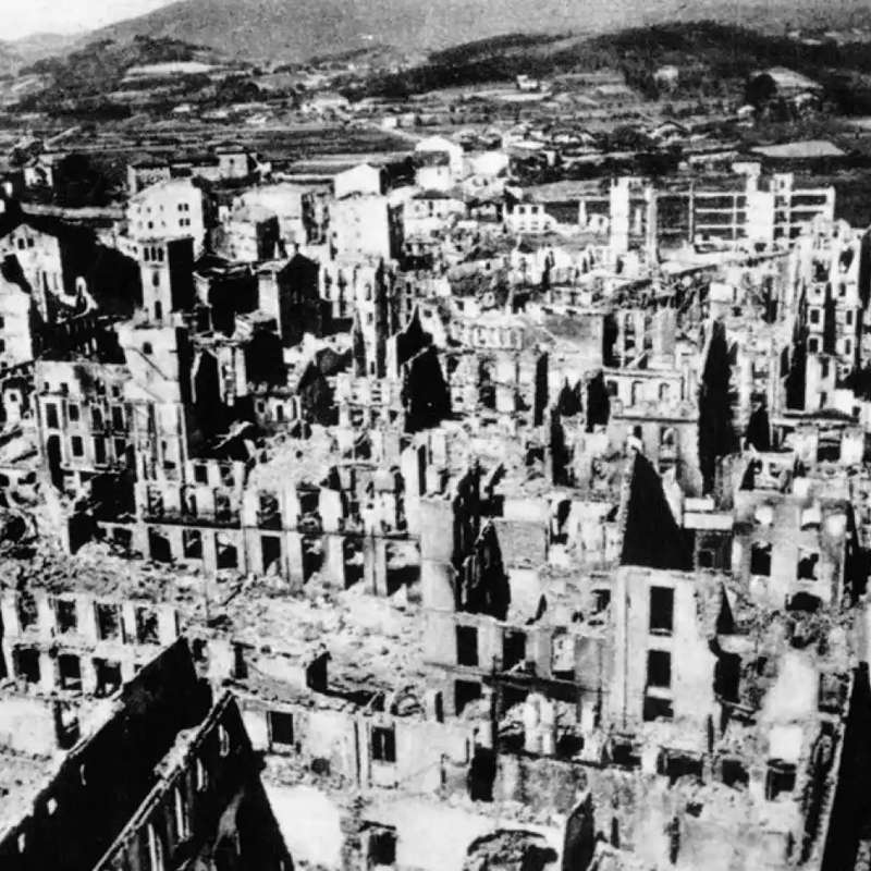 El bombardeo de Guernica, la tragedia que inspiró una obra maestra