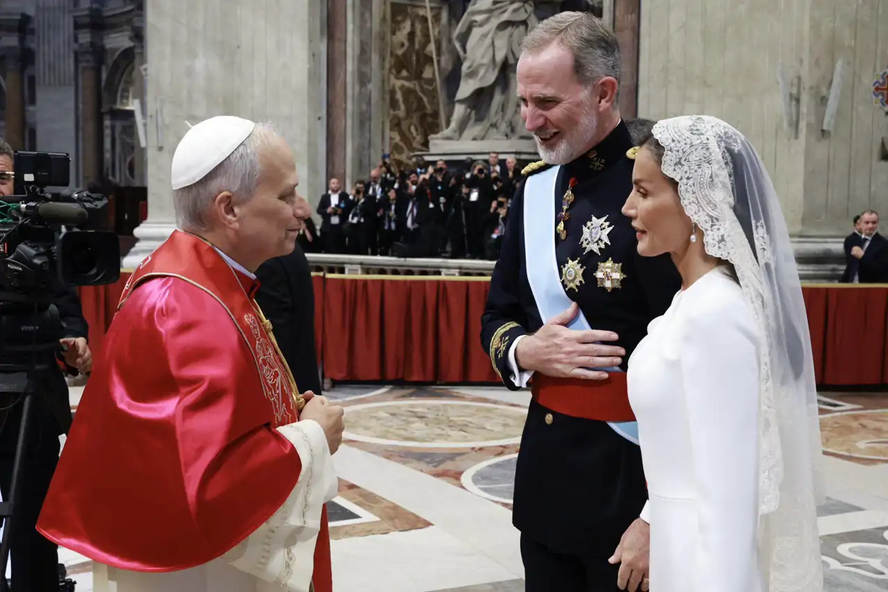 Un premio a la fidelidad de las reinas al papa de Roma