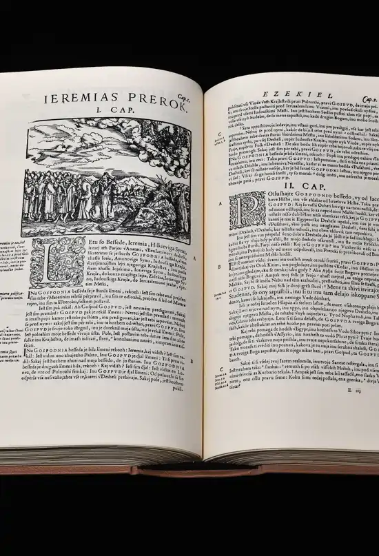 La IA identifica no uno, sino varios autores distintos en los libros de la Biblia