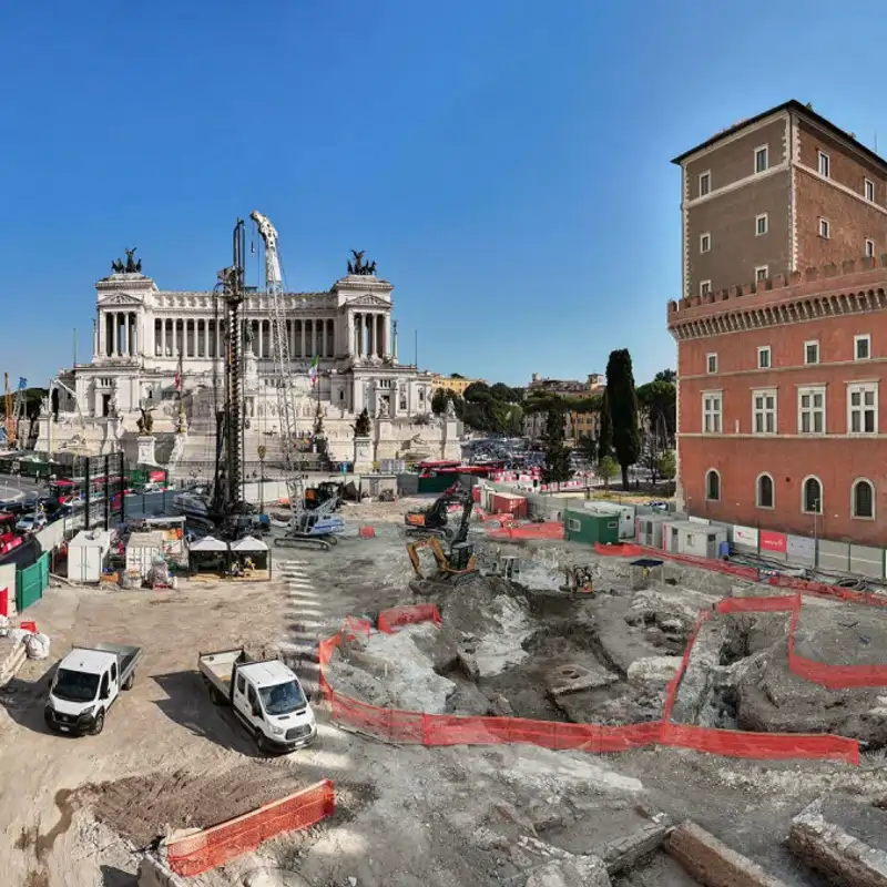 Los restos romanos corresponden a estructuras residenciales y comerciales que datan entre el final de la República y el inicio del Imperio. aptura de pantalla 2025 08 06 a las 12 05 17
