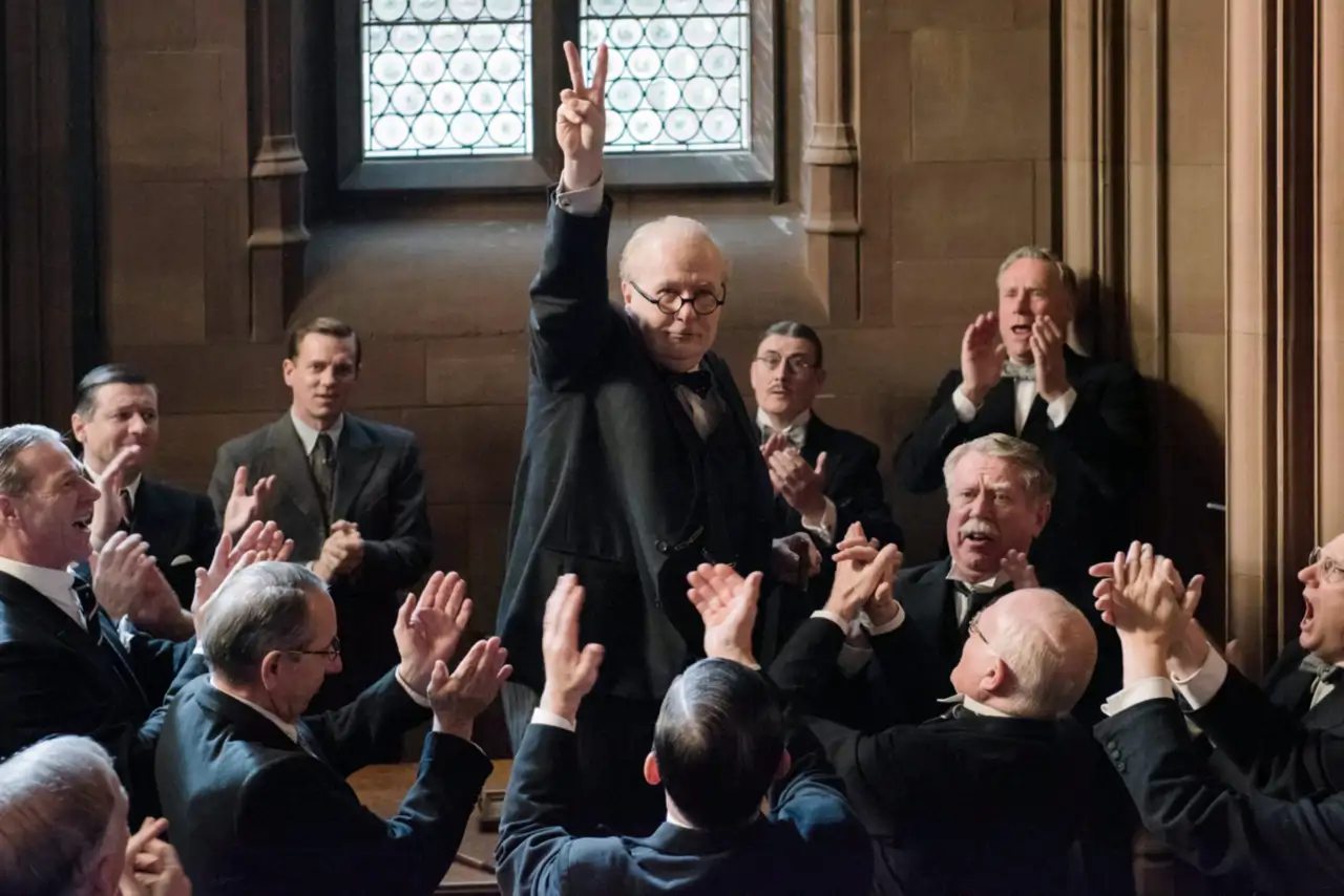 Verdades y mentiras históricas en ‘El instante más oscuro’, la película sobre Winston Churchill