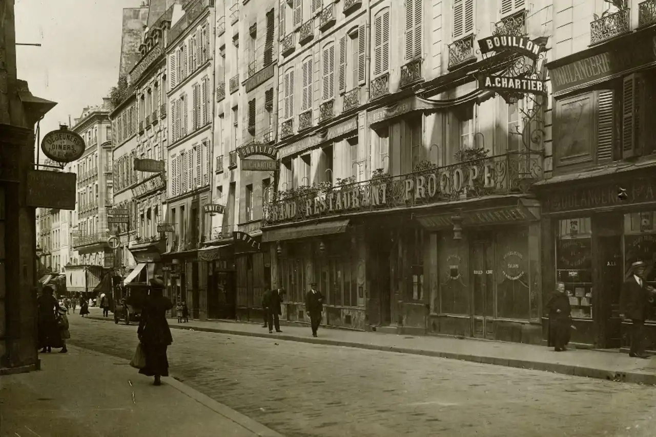 Casi todas las grandes revoluciones de la historia comenzaron en una cafetería