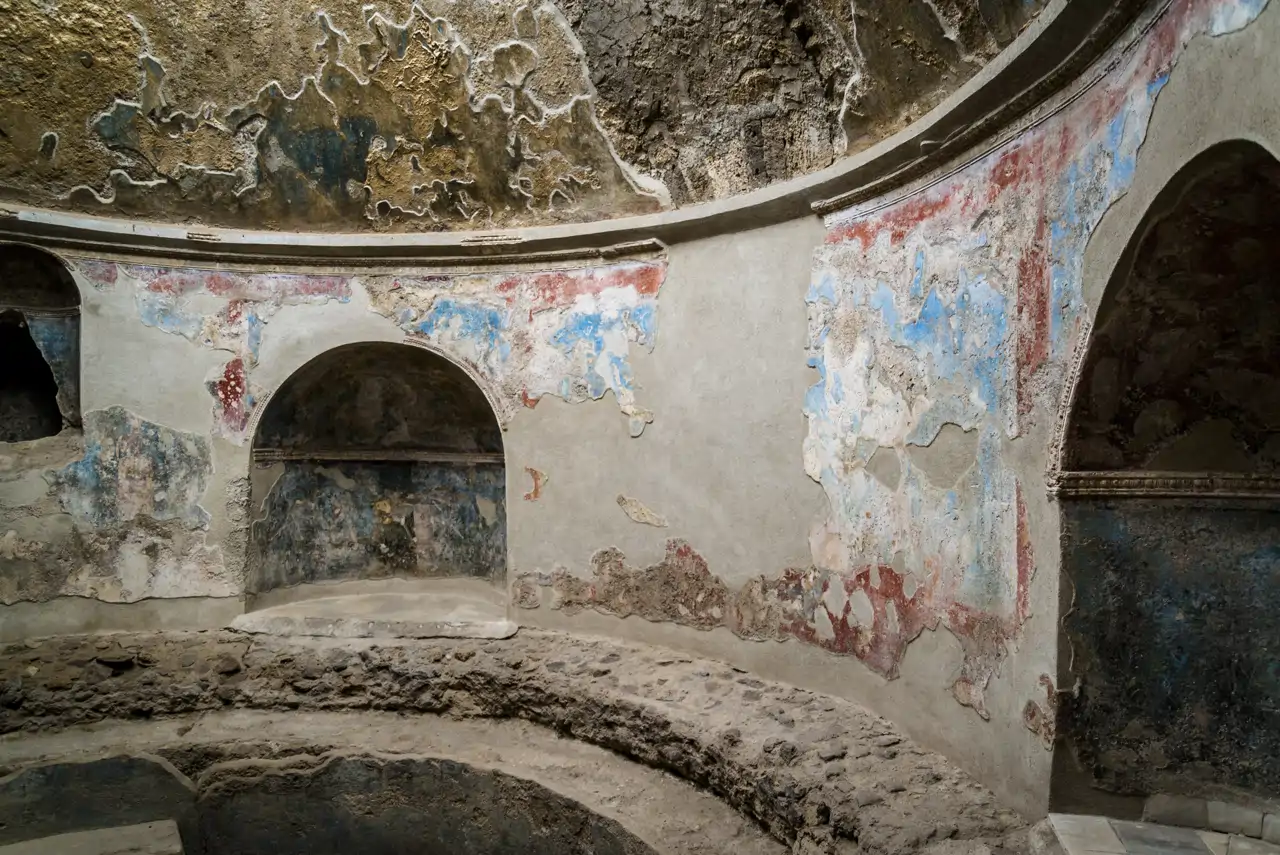 Descubren que las termas públicas eran un pozo de infecciones hasta que llegó Roma